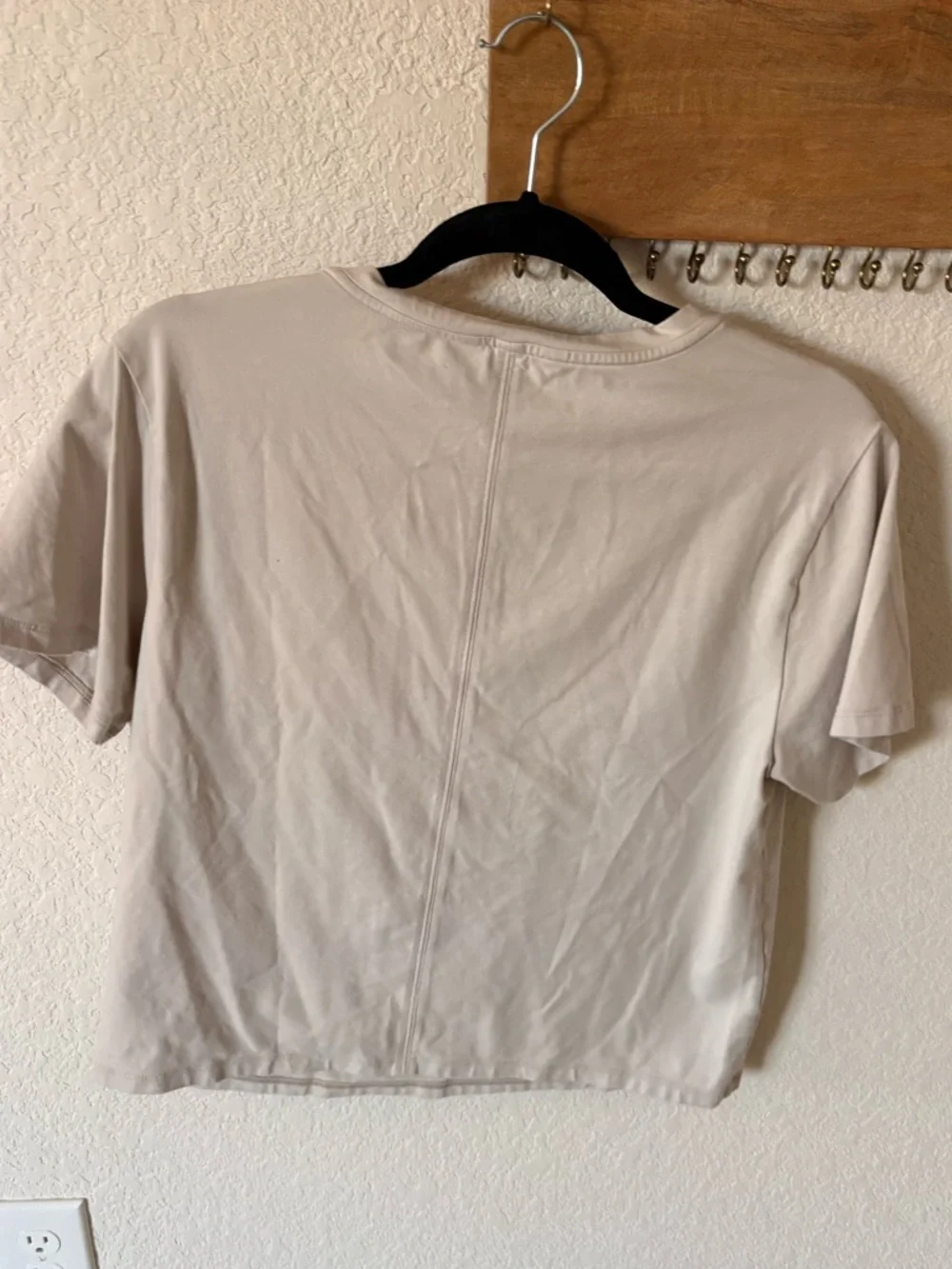 Athleta Light Beige V-Neck Short Sleeve Tee - Picture 2 of 3